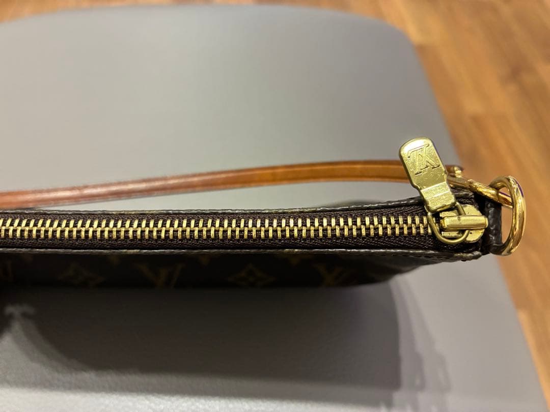 【美品】ルイヴィトン ポシェットアクセソワール アクセサリーポーチ