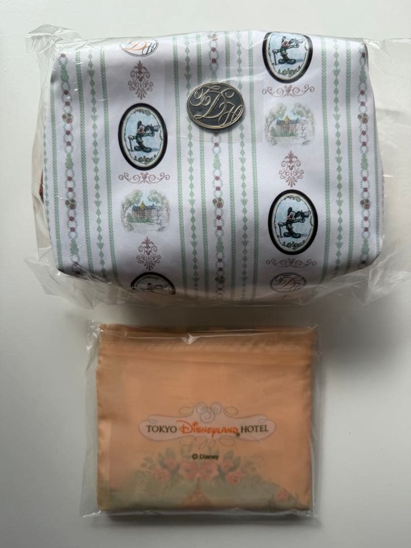 ディズニーホテル 宿泊者限定　エコバッグ　ポーチセット　新品未開封
