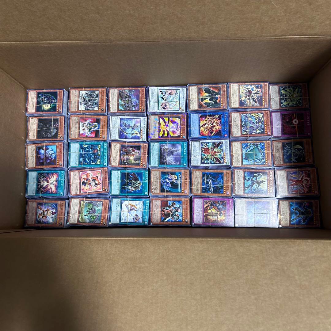 遊戯王 まとめ売り ノーマル約16000枚 スーパー以上約600枚