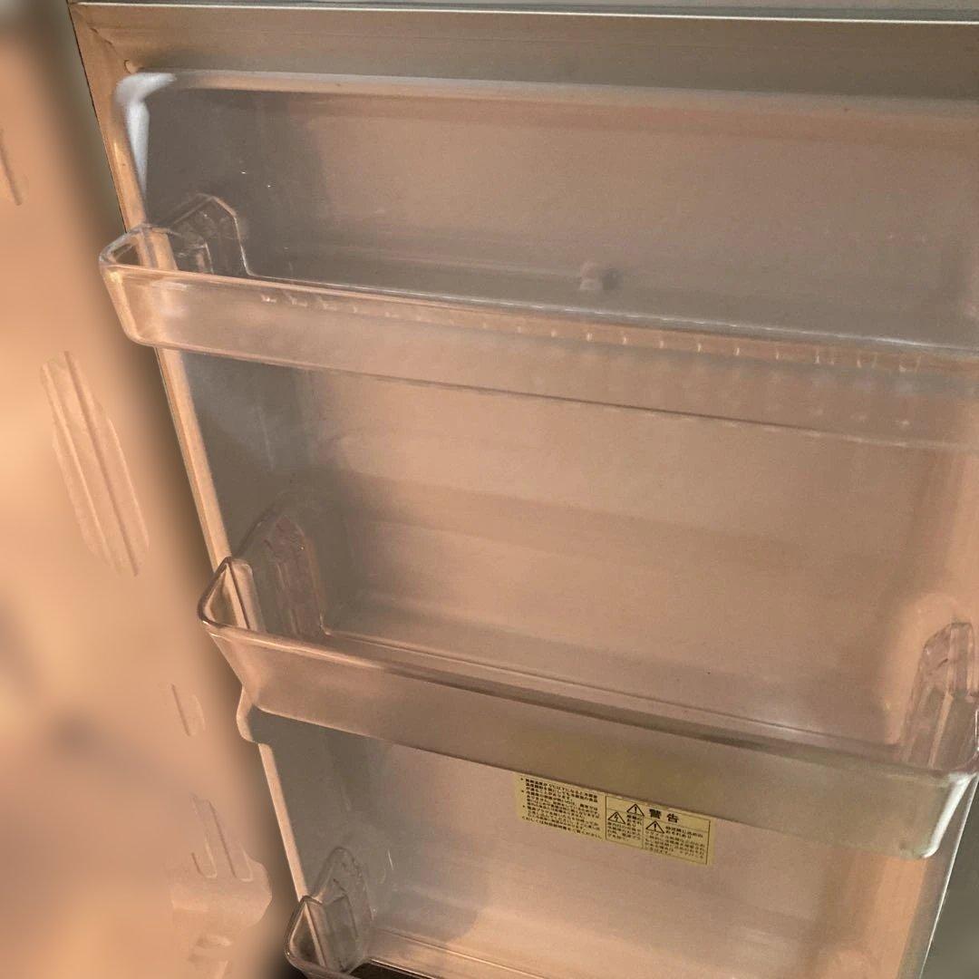 美品★2ドア 冷凍冷蔵庫　ホワイト UR-F140J W