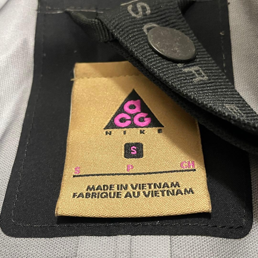 希少　NIKELAB ACG GORE TEX COAT アクロニウム　黒L相当