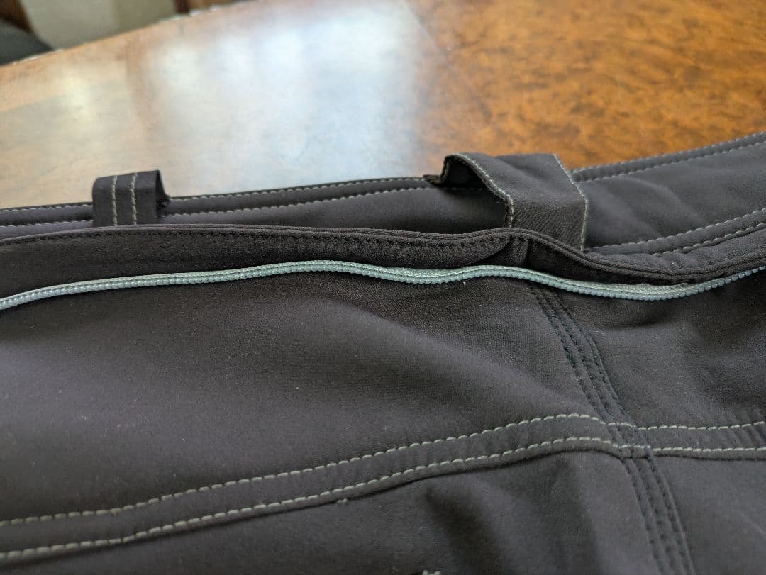 【新品】 ボルコム スノーボード ウェア パンツ 黒 L zip tech 対応