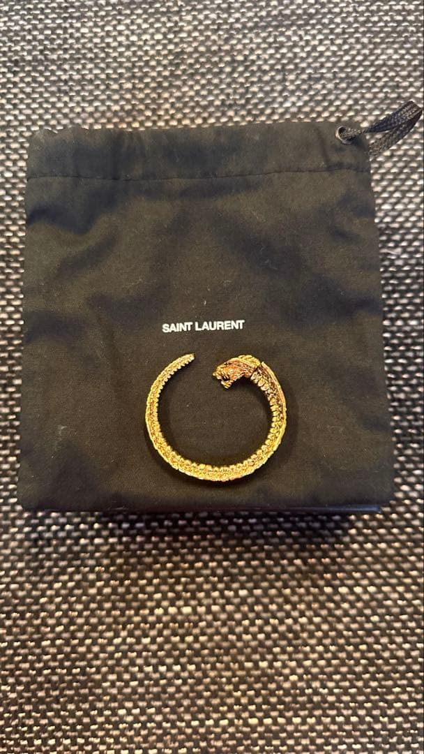 サンローラン　ピアス