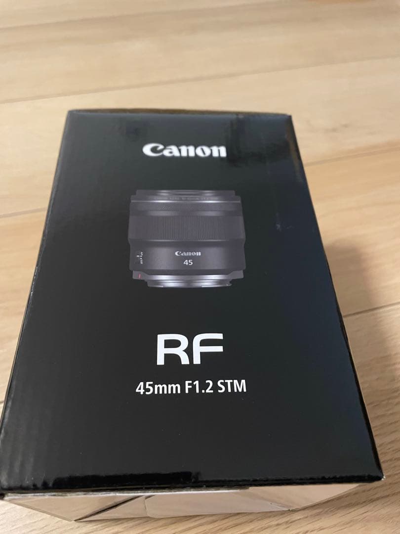 Canon RF45mm F1.2 STM レンズ キャノン　単焦点レンズ