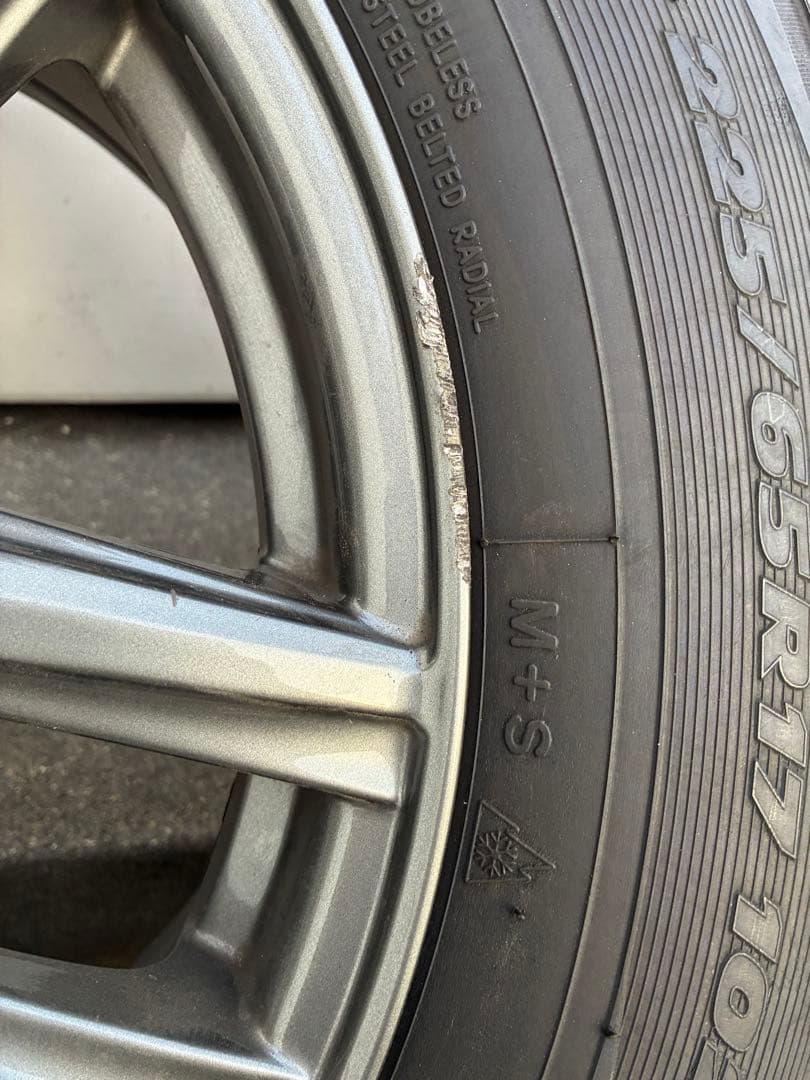 TOYOスタッドレス 225/65R17 TRANPATH TX＋CRクリケット