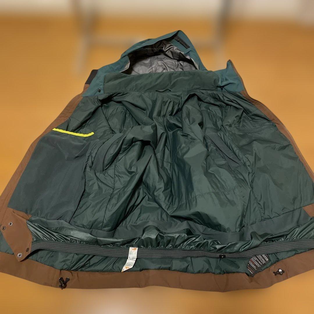 アークテリクス ジャケット　GORE-TEX 中綿入り RECCO搭載 メンズ