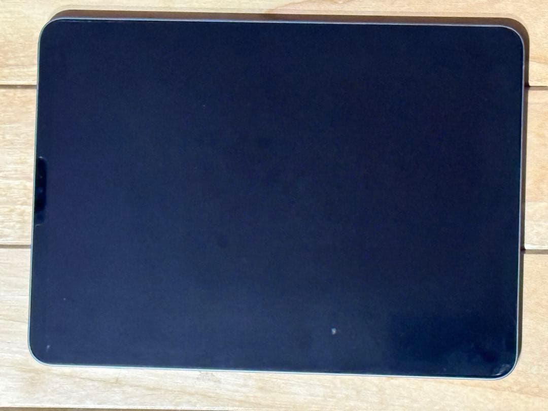 iPad Pro 11インチ 第3世代WiFi　ロジクールCombo Touch