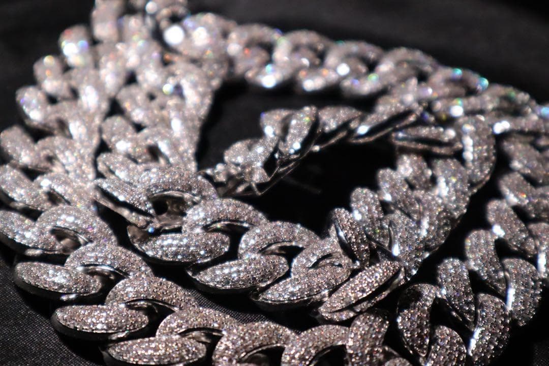 マイアミ　キューバン　幅18ミリ20インチパヴェ留めシルバー喜平ネックレスLEX