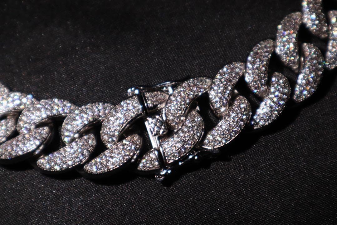 マイアミ　キューバン　幅18ミリ20インチパヴェ留めシルバー喜平ネックレスLEX