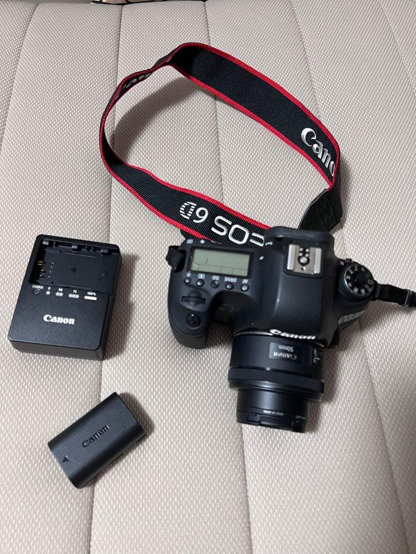 Canon EOS 6D 一眼レフカメラ 本体と付属品