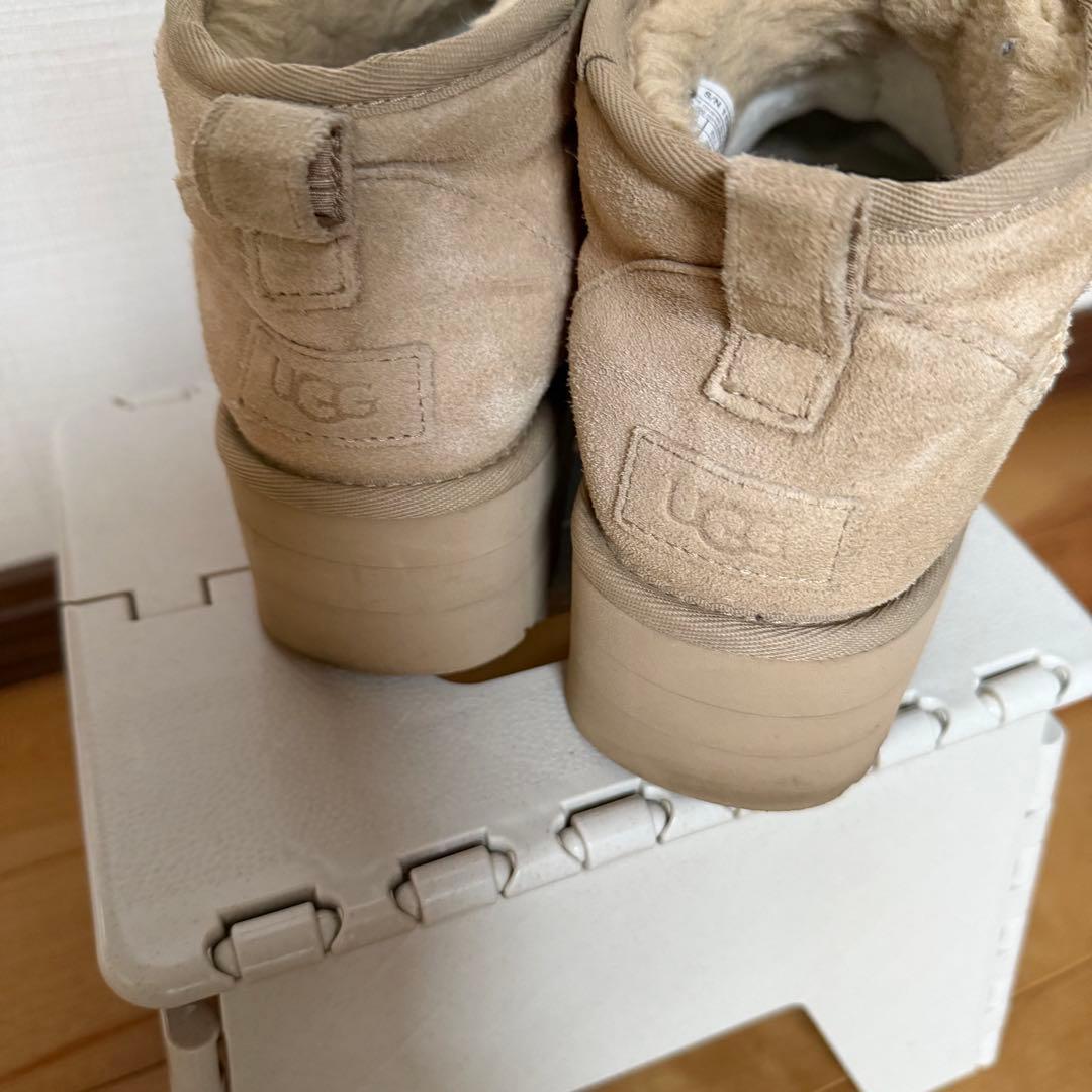 UGG アグ 厚底ブーツ クラシック ウルトラミニ プラットフォーム ブーツ