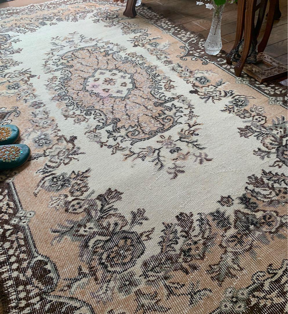 超バーゲン価格！ボタニカル208×120 ペールオレンジ　トルコヴィンテージラグ