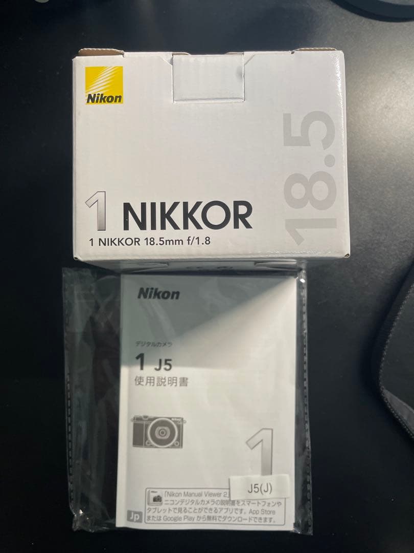 【美品】Nikon 1 J5 ダブルズーム＋単焦点セット（フィルター付き）