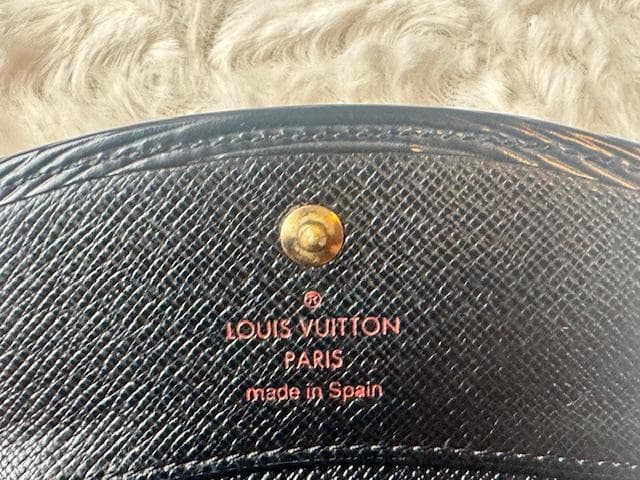 【美品】(°▽°)!!専用　ルイヴィトン 小銭入れ エピ 黒