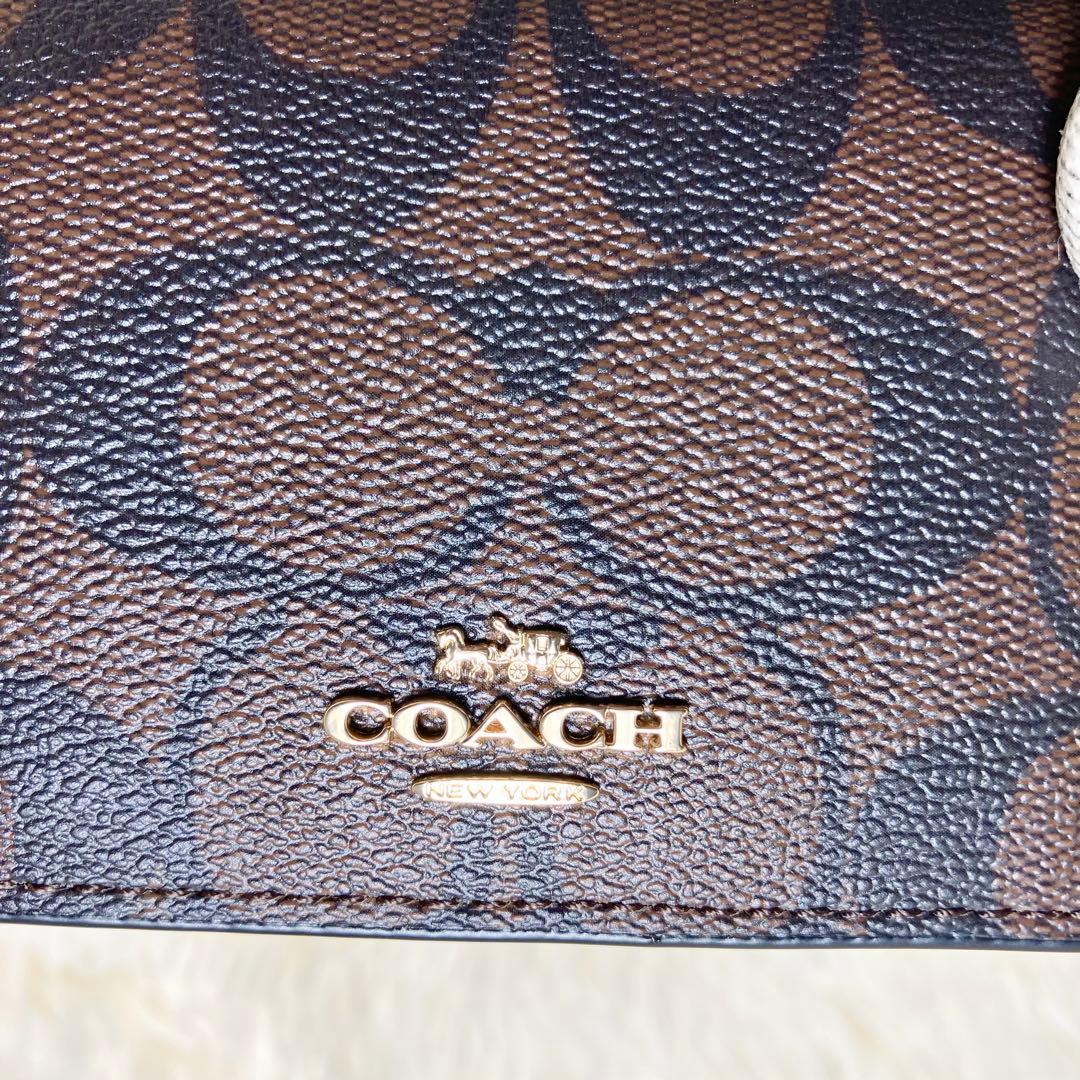 未使用✨ COACH シグネチャー カードケース 名刺入れ