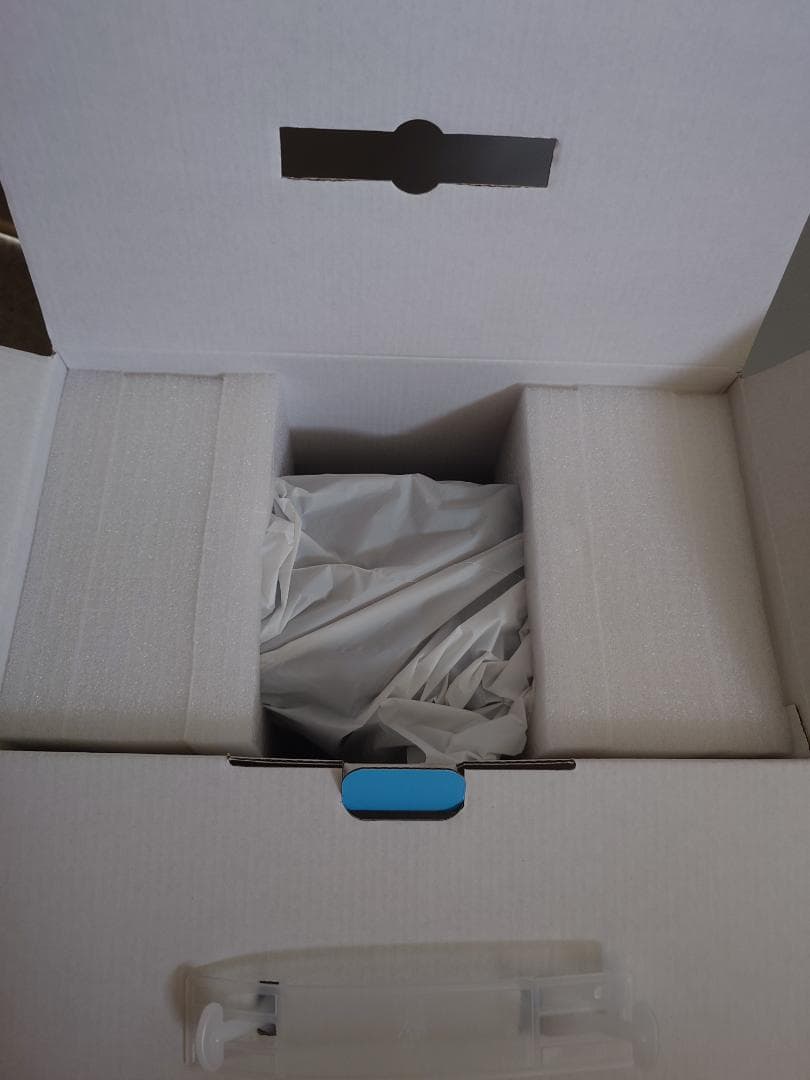 【新品同様】使用1時間程度 TOPTRO プロジェクター X9