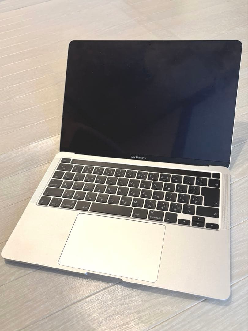 2020年製Apple MacBook Pro 13-inch シルバー 本体