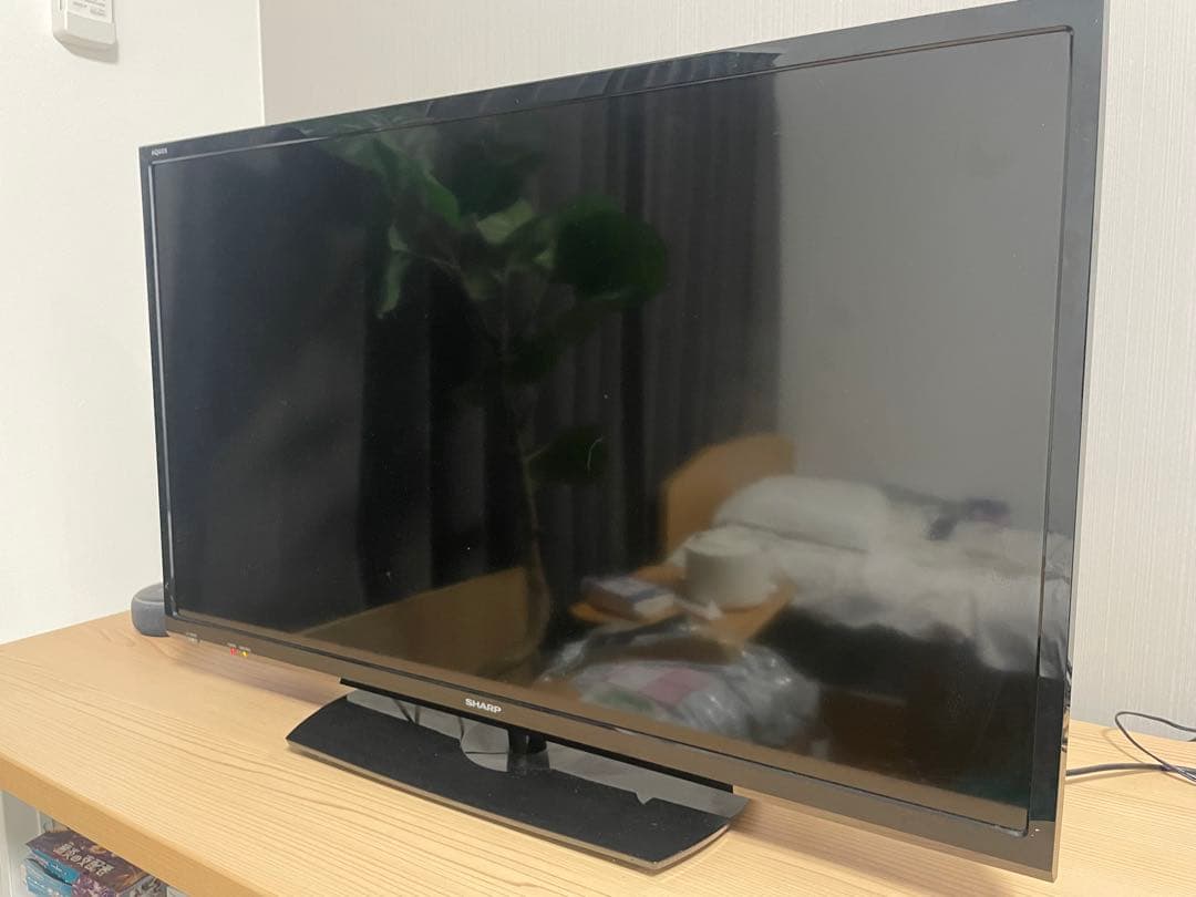 【引き取り限定】SHARP　AQUOS　32型テレビ　2016年製