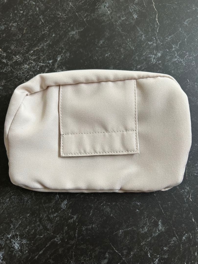 【美品】エルゴ　オムニブリーズergobabyナチュラルベージュ 抱っこ紐