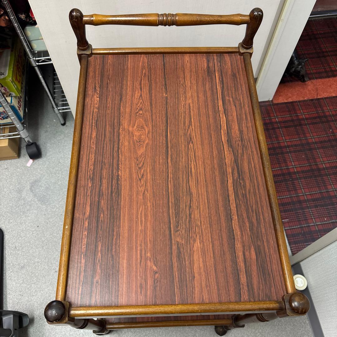 木製2段式サイドテーブル ハンドル付き　アンティーク