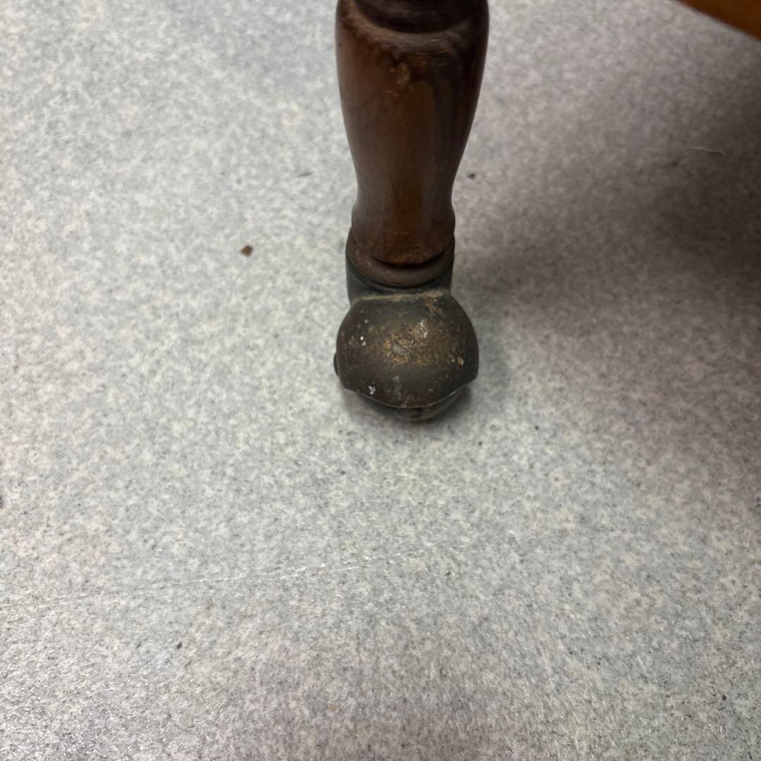 木製2段式サイドテーブル ハンドル付き　アンティーク