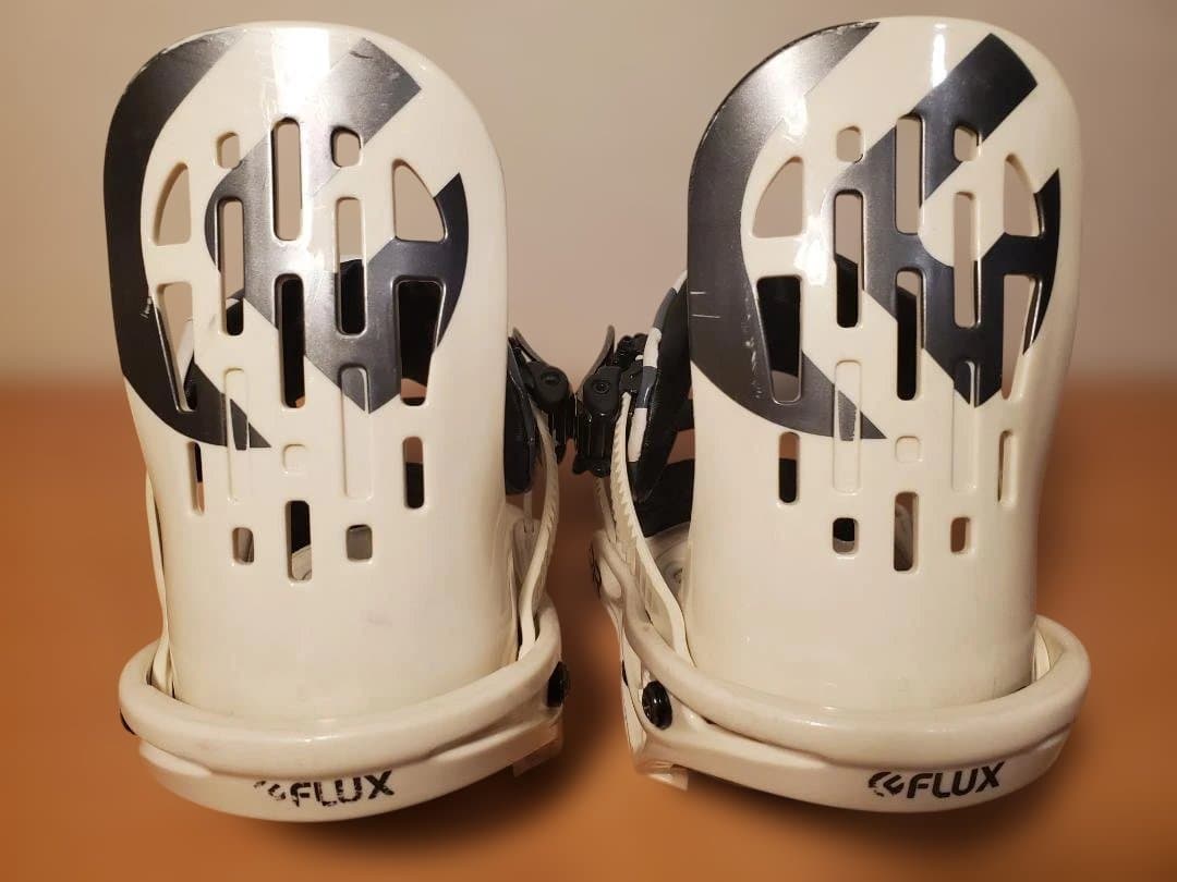 FLUX スノーボードバインディング PR ホワイト