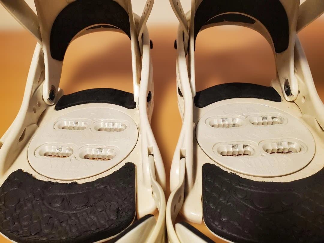 FLUX スノーボードバインディング PR ホワイト