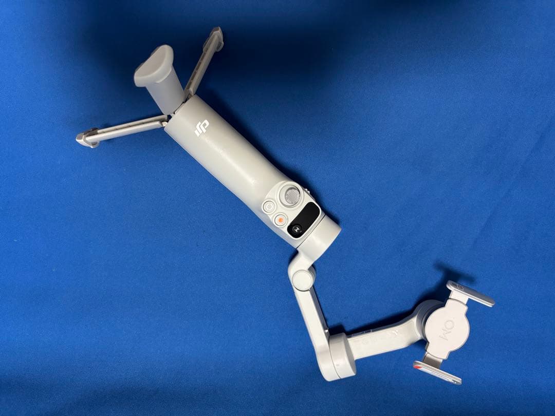 美品　DJI Osmo Mobile 7スタビライザー