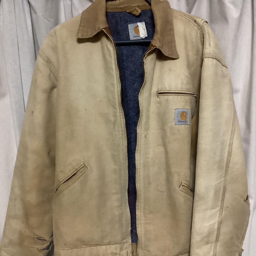 Carhartt ベージュジャケット