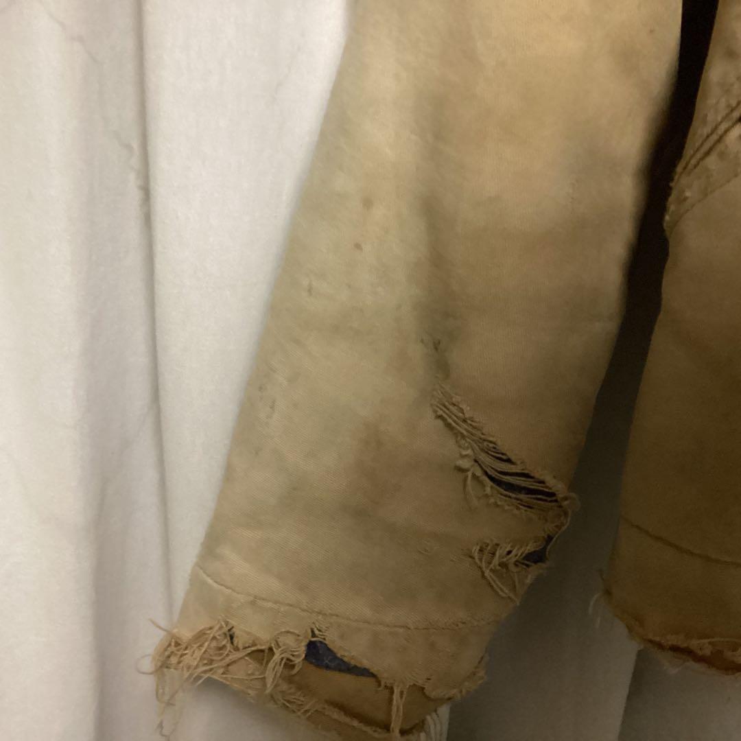 Carhartt ベージュジャケット