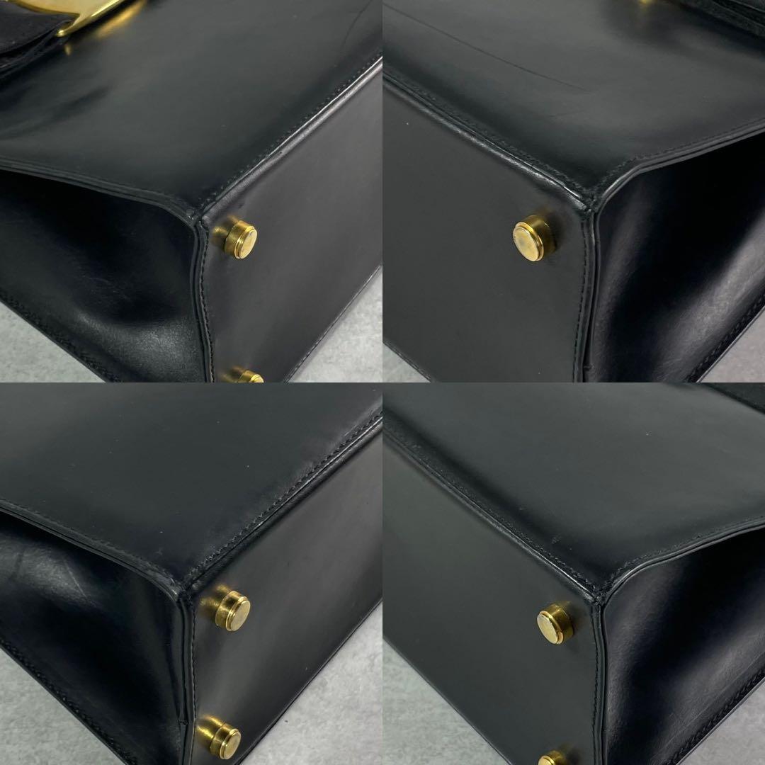 【美品✨】サルバトーレフェラガモ ヴァラリボン ハンドバッグ レザー 黒