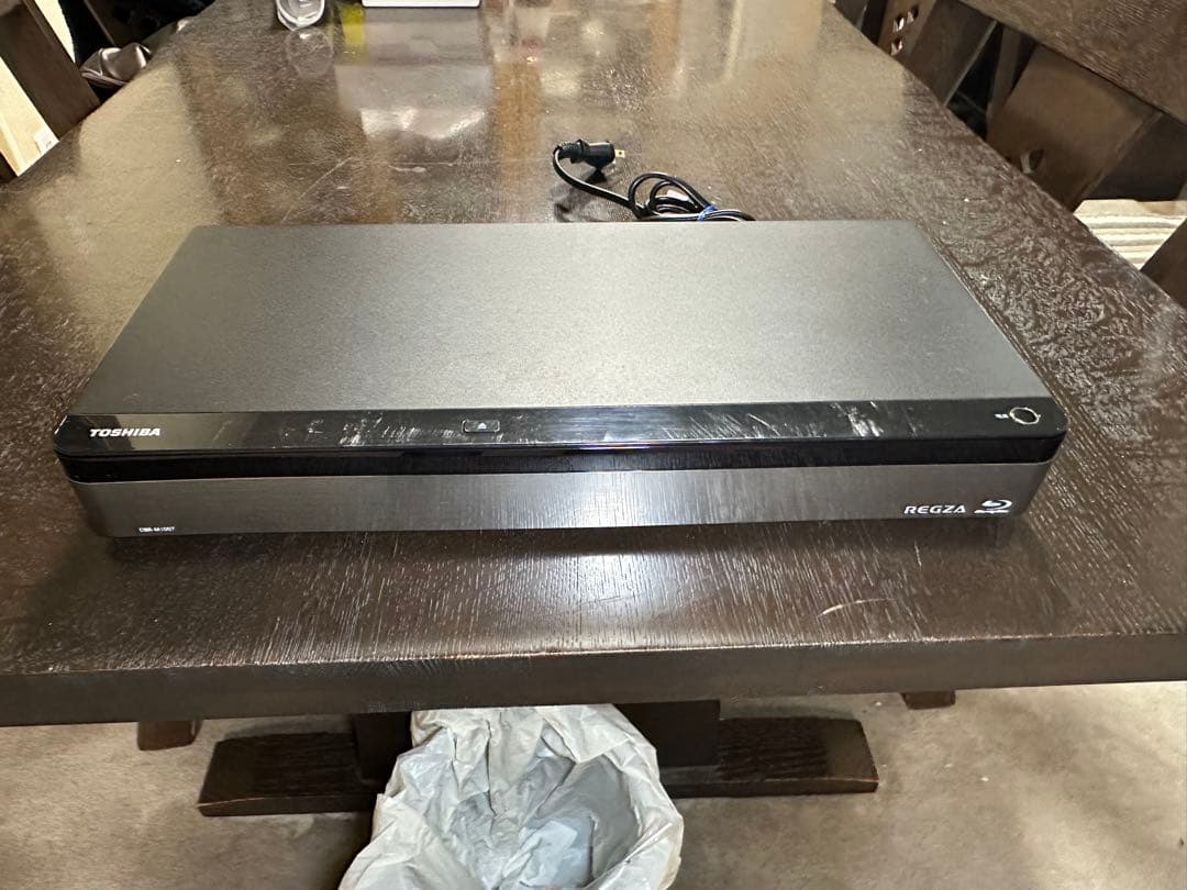 TOSHIBA DBR-M1007 REGZA ブルーレイレコーダー