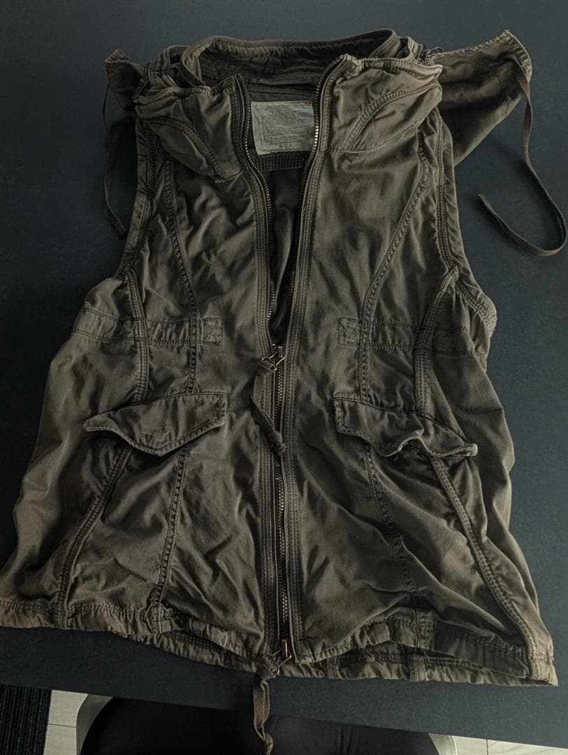 【hitome seo】goa フード付きオリーブグリーンミリタリーベスト