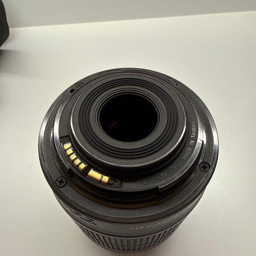 Canon Eos Kiss X9i キャノン デジカメ　一眼レフ