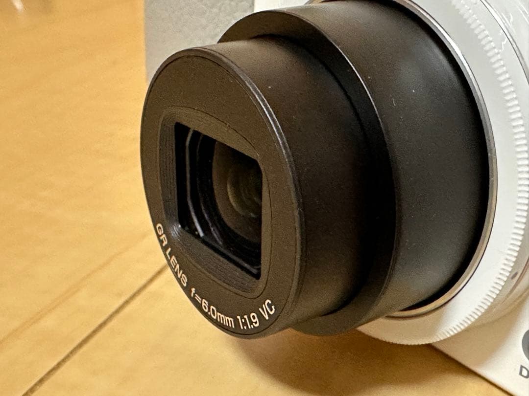 GR DIGITAL IV ホワイトエディション［中古］