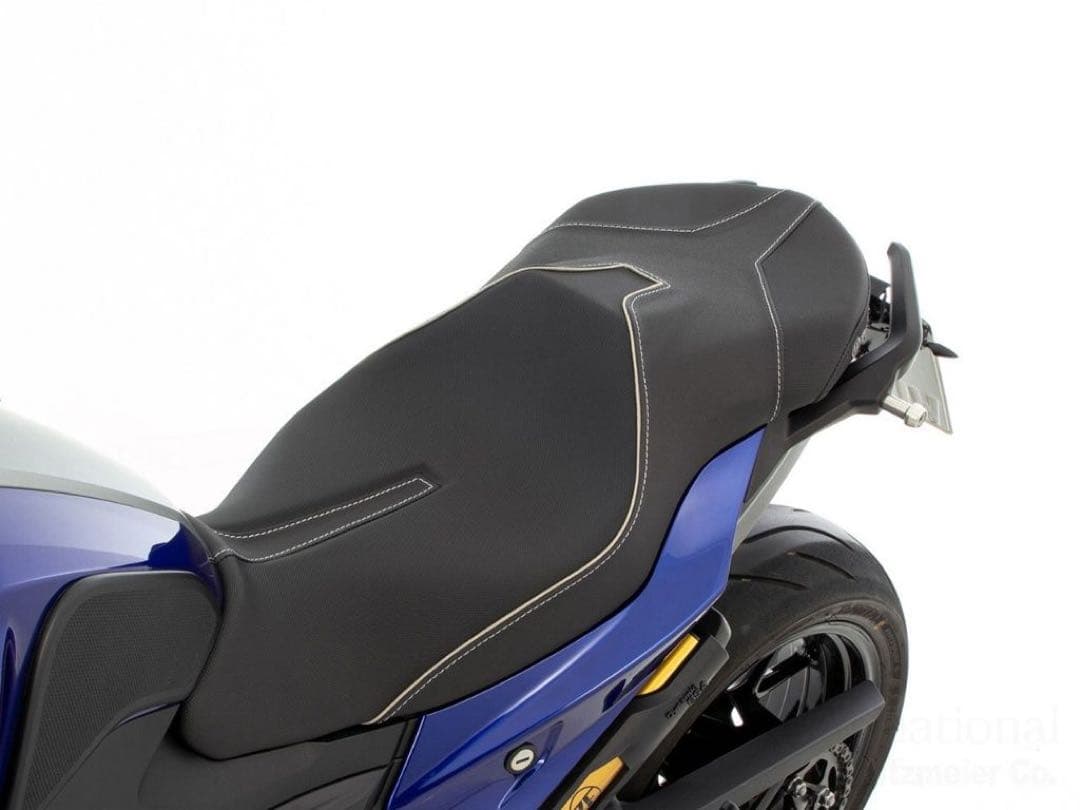 Wunderlich アクティブコンフォートシート　Queensedition