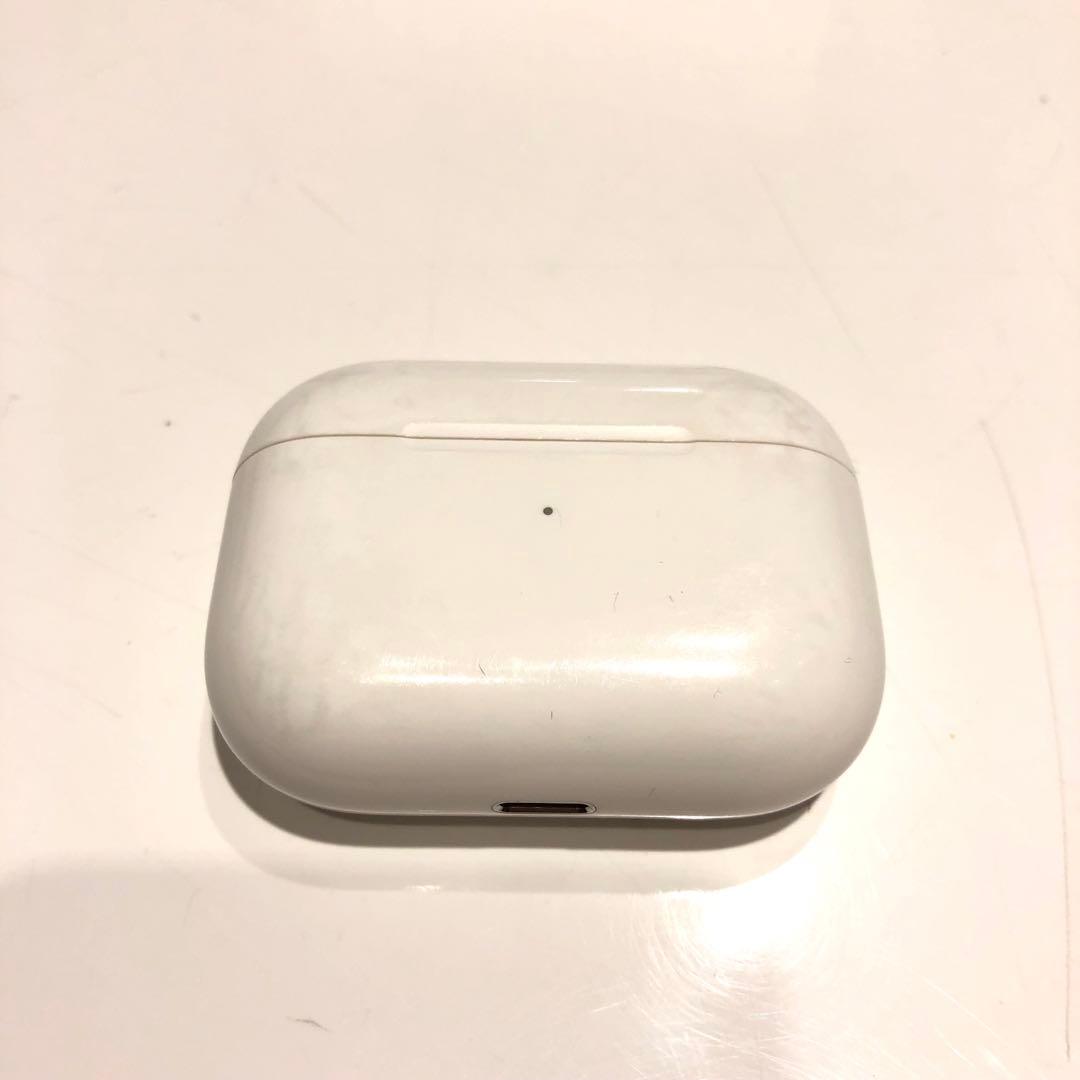 【APPLE MWP22J/A WHITE】エアーポッズプロ2019第一世代