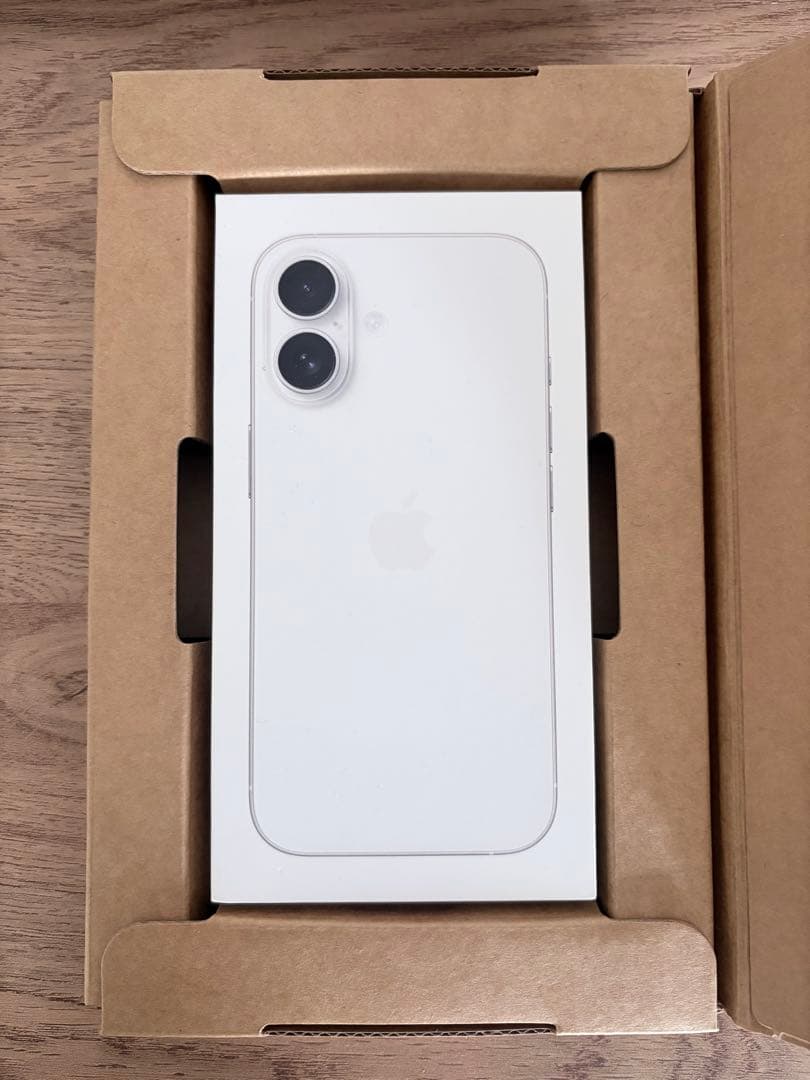 超美品 iPhone16 無印 128gb ホワイト 本体SIMフリー