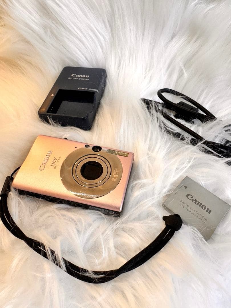 Canon IXY 8.0メガピクセル コンパクトデジタルカメラ 20 IS