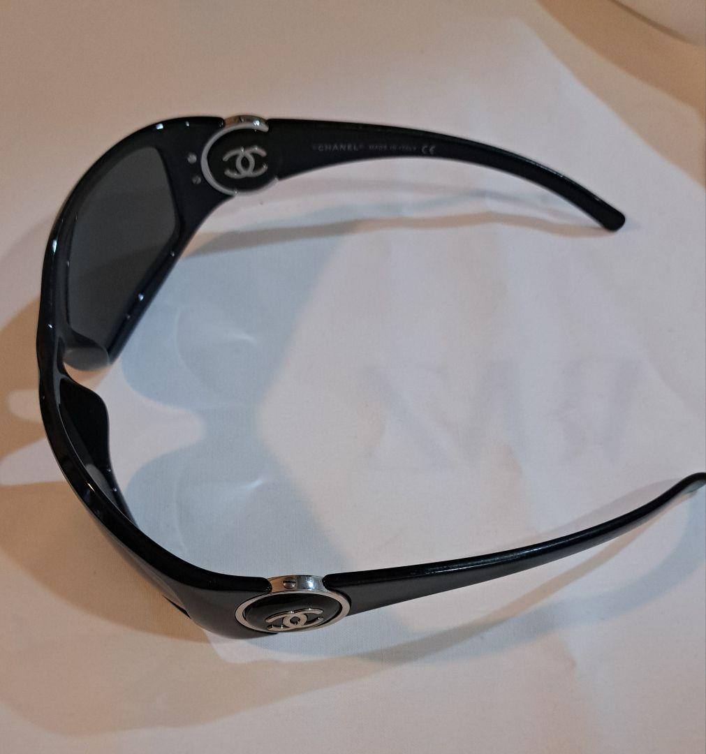 CHANEL　サングラス　ブラック