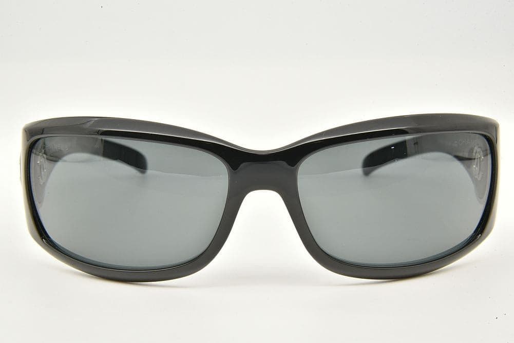 CHANEL　サングラス　ブラック