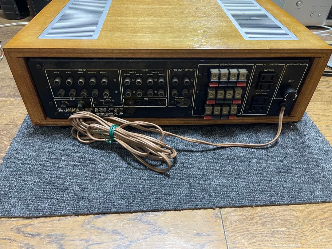 H*M様 YAMAHA CA-1000 プリメインアンプ (02)