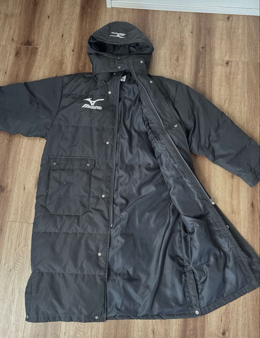 ミズノ　MIZUNO ロングベンチコートL チャコールグレー　ダウンコート