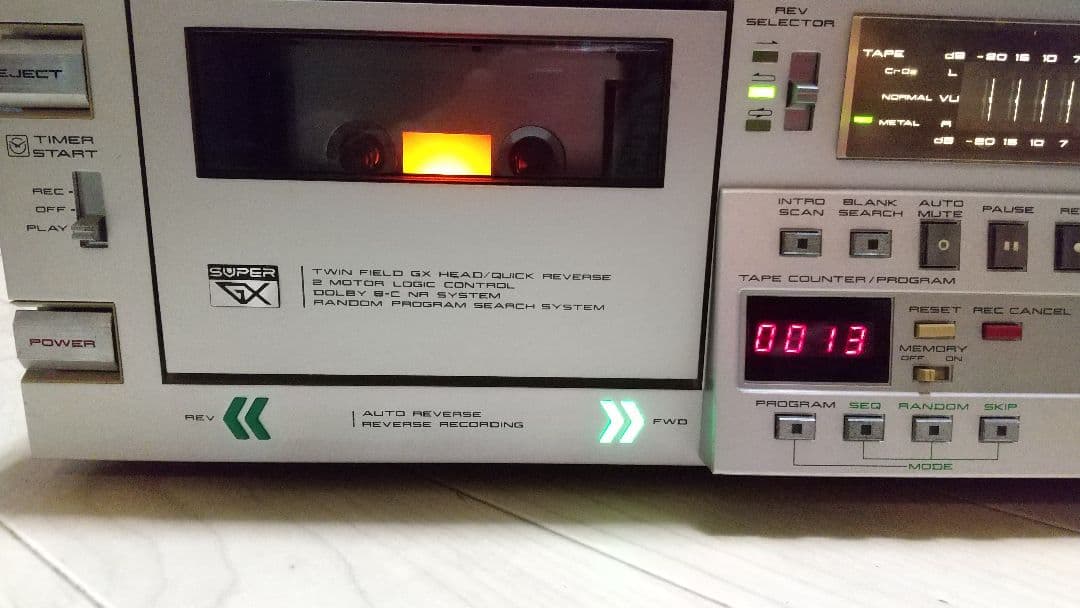 AKAI【ステレオカセットデッキ】アカイ