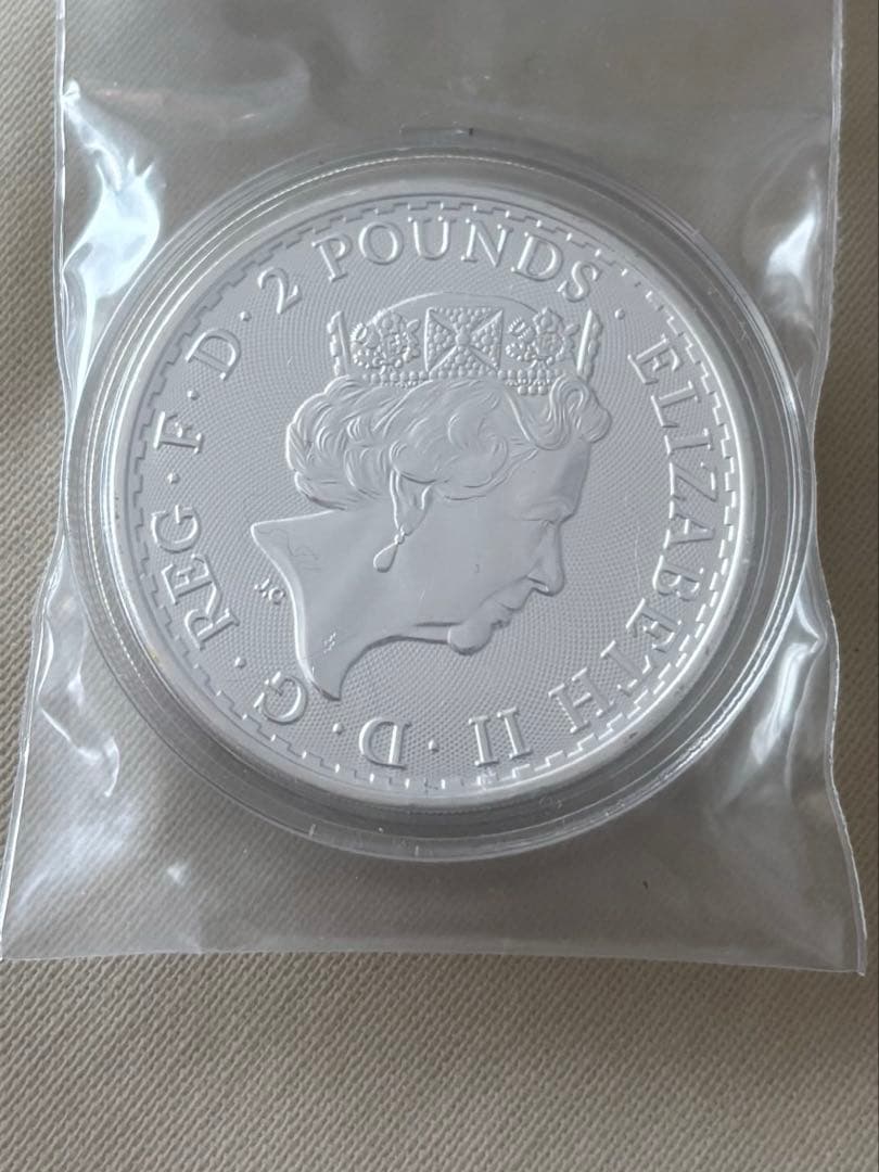 イギリス 2023 エリザベス2世 ブリタニア 2ポンド 1オンス 銀貨【1枚】