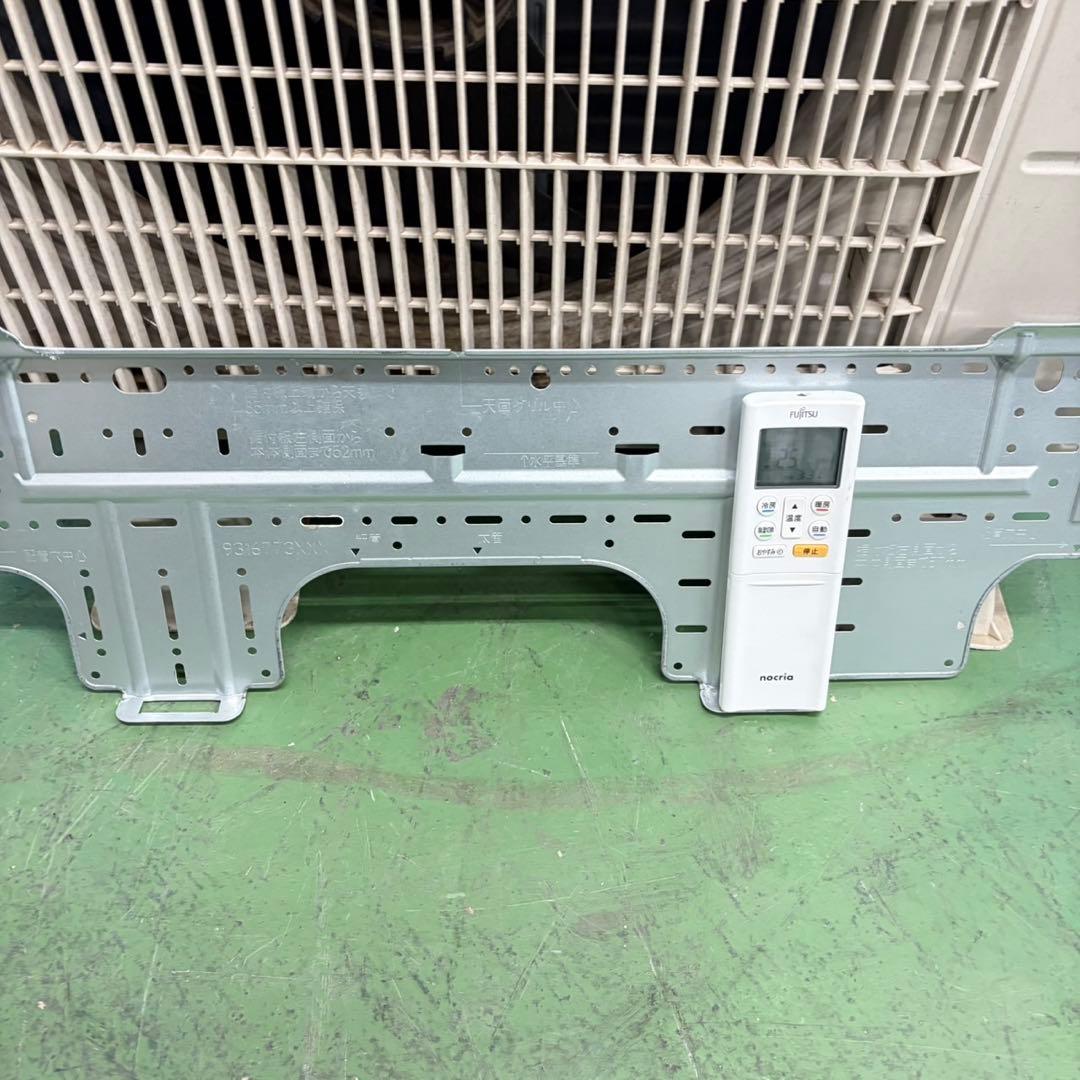 724 ルームエアコン　容量2.8kw 　富士通　極美品　未使用　10畳〜12畳