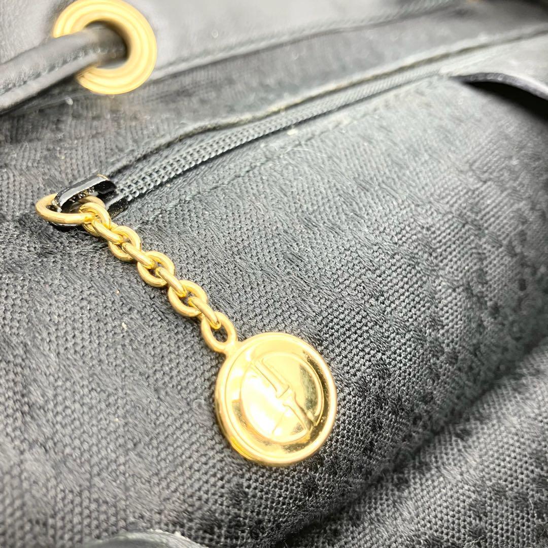 グッチ バンブー リュック バックパック レザー リュックサック 巾着 ブラック