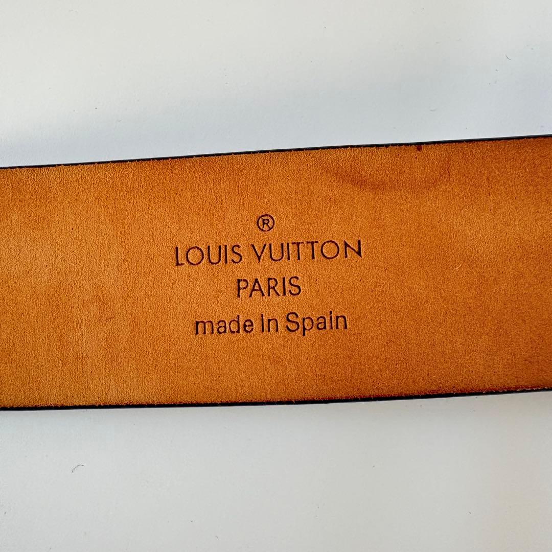 美品　ルイヴィトン ベルト サンチュール LV イニシャル レザー 黒　ロゴ