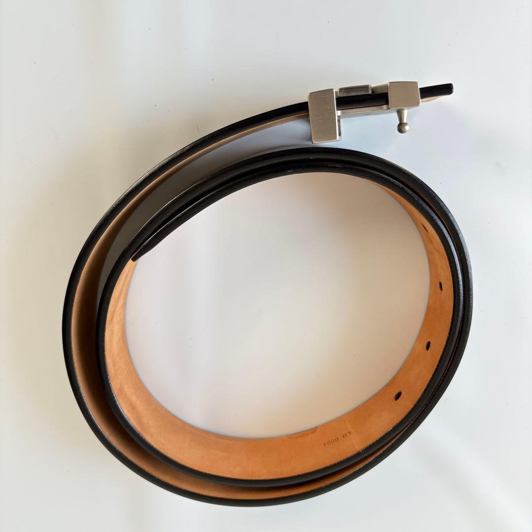 美品　ルイヴィトン ベルト サンチュール LV イニシャル レザー 黒　ロゴ