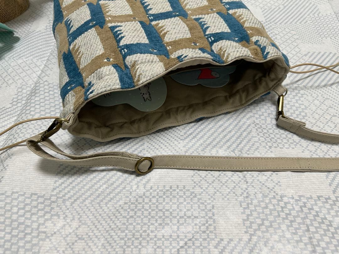 再販ハンドメイド＊ミナペルホネン＊thoroughbred＊きんちゃくポシェット